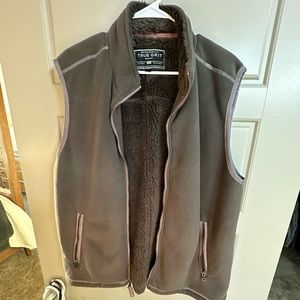True grit vest men’s xl